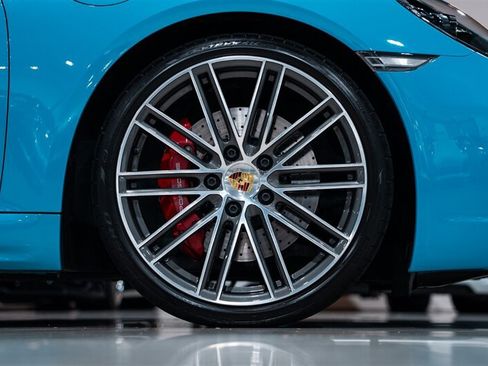 Used 2021 Porsche 718 Boxster GTS RWD image 16
