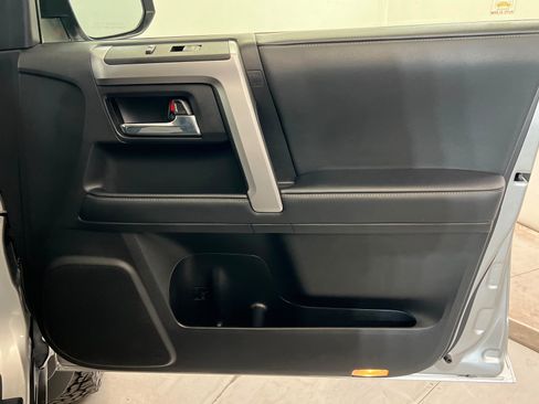 Used 2020 Toyota 4Runner SR5 w/ Wilderness Package AWD/4WD image 23