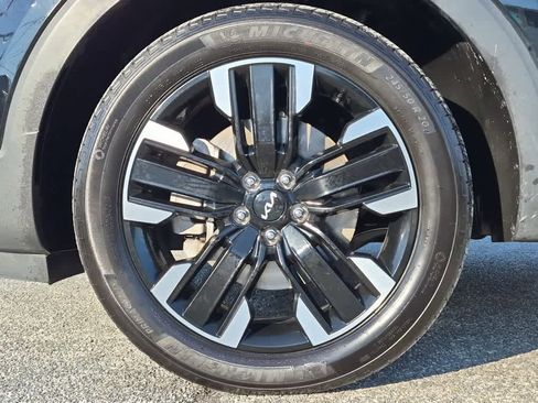 Used 2024 Kia Telluride SX Prestige image 6