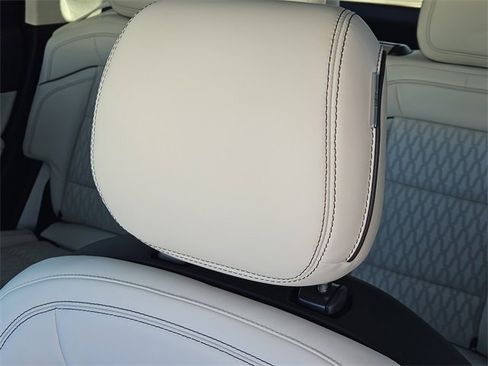 New 2026 Lincoln Nautilus Black Label w/ Jet Appearance Package image 14