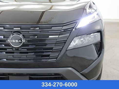 New 2026 Nissan Rogue SV image 7