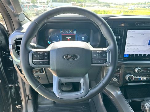 Used 2025 Ford F150 Lariat w/ Equipment Group 502A High AWD/4WD image 14