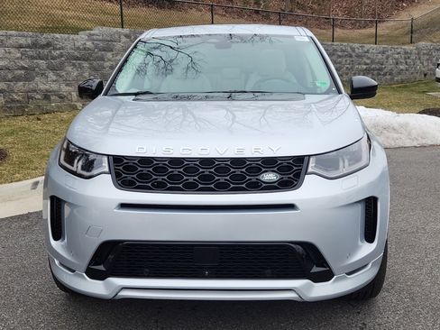 Certified 2025 Land Rover Discovery Sport S image 8