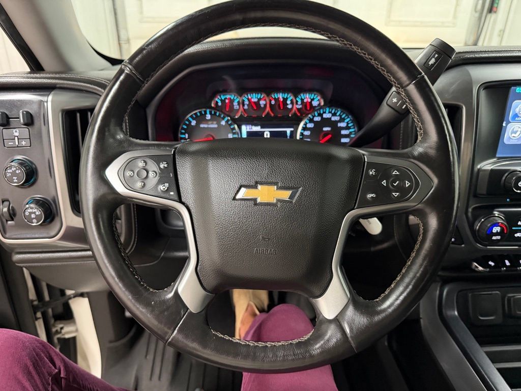 Used 2014 Chevrolet Silverado 1500 LTZ AWD/4WD image 45