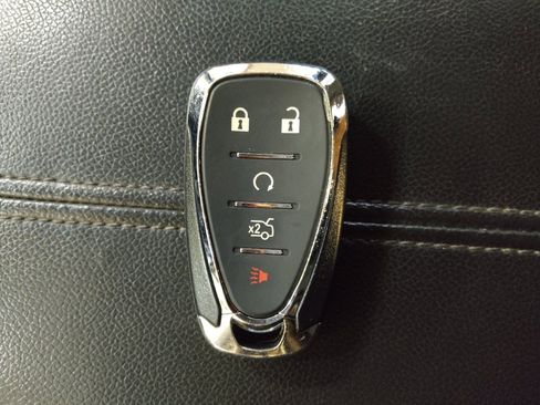 Used 2024 Chevrolet Malibu LT FWD image 32