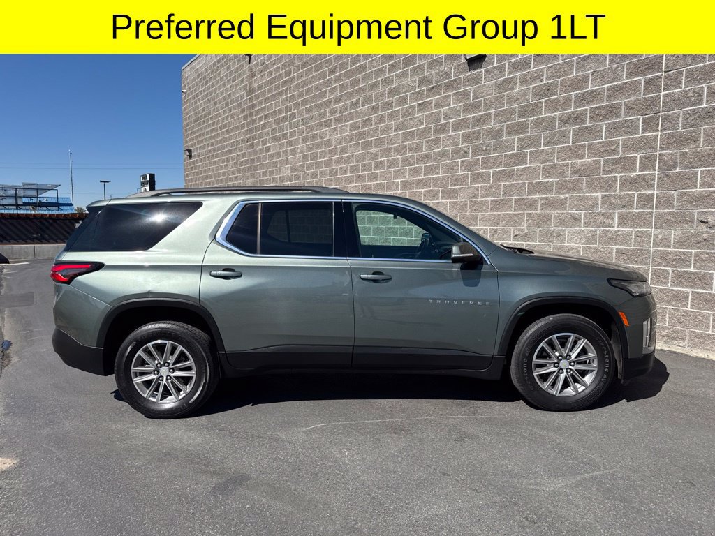 Used 2023 Chevrolet Traverse LT AWD/4WD image 4