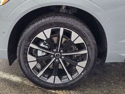 New 2026 Volvo XC60 B5 Plus w/ Protection Package Premier image 11