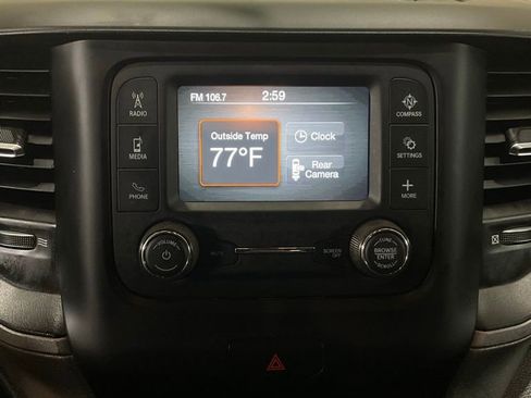 Used 2024 RAM 2500 Tradesman w/ Chrome Appearance Group image 18