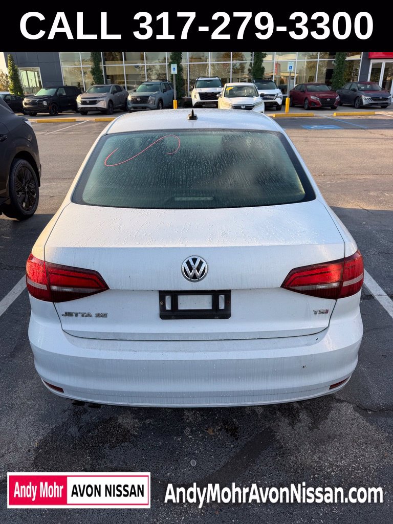 Used 2017 Volkswagen Jetta SE FWD image 5