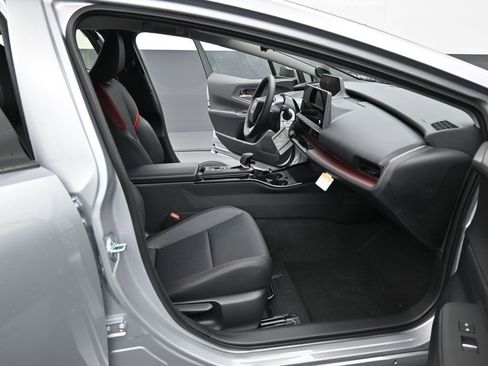 New 2026 Toyota Prius Plug-In Hybrid image 15