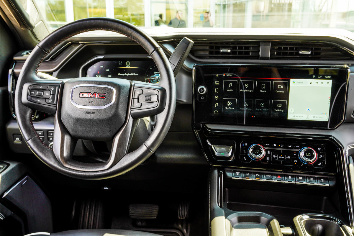 Used 2026 GMC Sierra 2500 AT4X AWD/4WD image 16