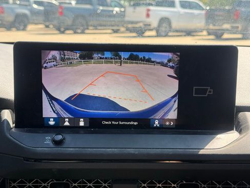 Used 2024 Honda Accord Sport image 11