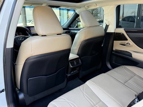Used 2021 Lexus ES 350 w/ Accessory Package 2 FWD image 25