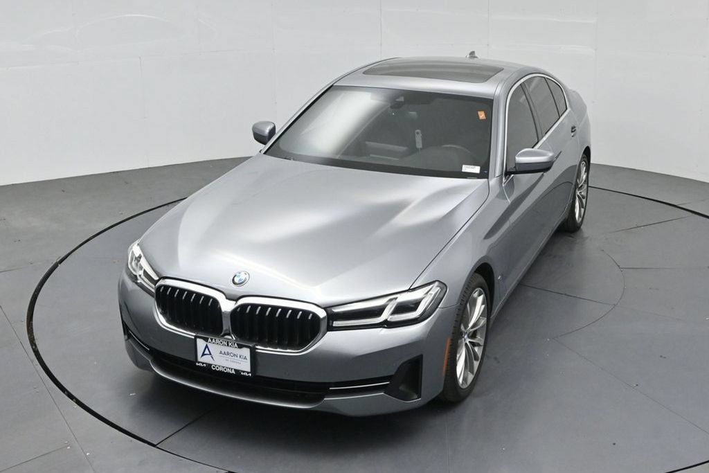 Used 2023 BMW 540i w/ Convenience Package RWD image 44