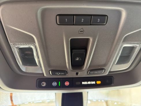 Used 2021 GMC Sierra 1500 Elevation w/ Preferred Package image 52