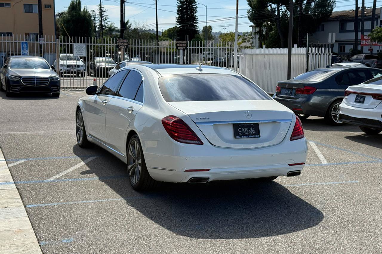 Used 2016 Mercedes-Benz S 550 Sedan w/ Premium Package image 9