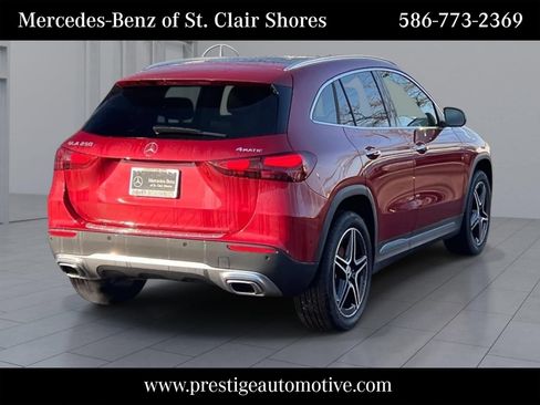 Used 2026 Mercedes-Benz GLA 250 4MATIC image 6
