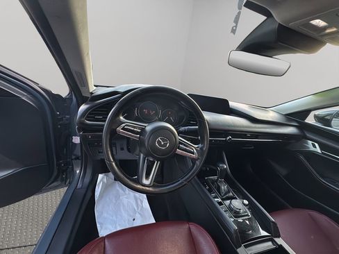Used 2023 MAZDA MAZDA3 s image 30