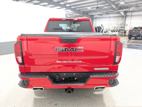 Used 2025 GMC Sierra 1500 Elevation w/ LPO, Elevation Black Package image 4