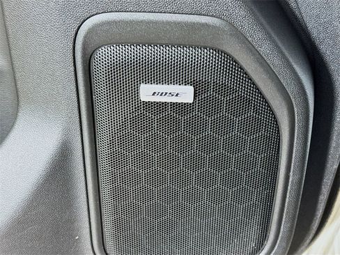 Used 2023 GMC Sierra 2500 AT4 w/ AT4 Preferred Package image 17