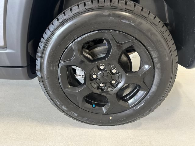 Used 2023 Jeep Compass Trailhawk AWD/4WD image 37