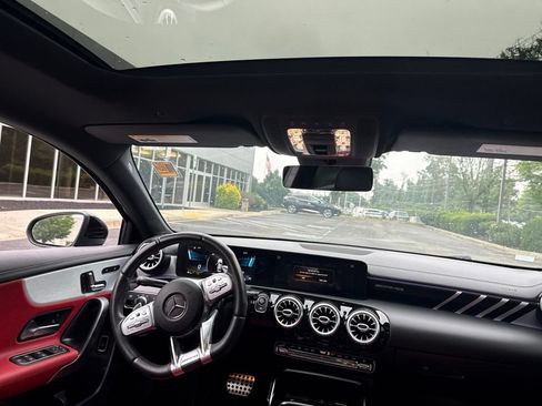 Used 2021 Mercedes-Benz A 35 AMG 4MATIC image 8