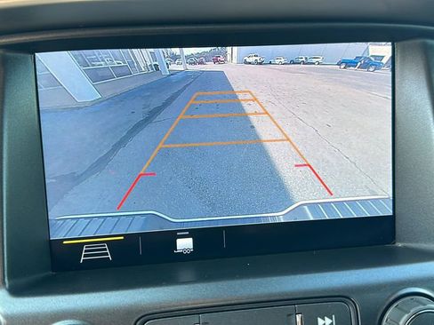 Used 2021 Chevrolet Colorado LT w/ Safety Package image 25