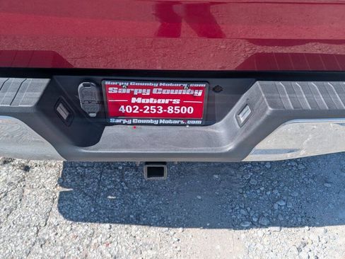 Used 2015 Ford F150 XLT w/ Equipment Group 301A Mid AWD/4WD image 13