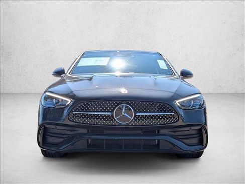 Used 2025 Mercedes-Benz C 300 Sedan image 6
