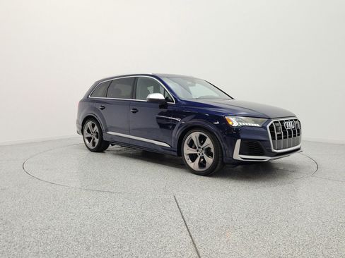 Used 2023 Audi SQ7 Premium Plus AWD/4WD image 3