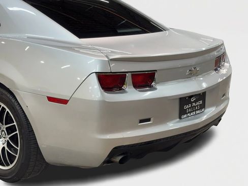 Used 2013 Chevrolet Camaro LS image 9