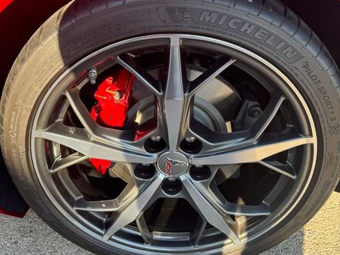 Used 2022 Chevrolet Corvette Stingray Preferred Cpe w/ Z51 Performance Package image 10