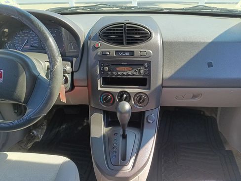 Used 2003 Saturn Vue AWD image 13