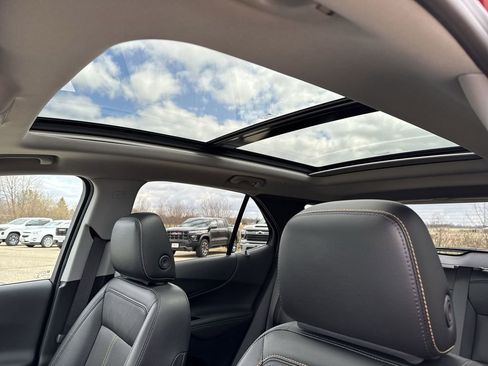 Certified 2023 Chevrolet Equinox Premier AWD/4WD image 12