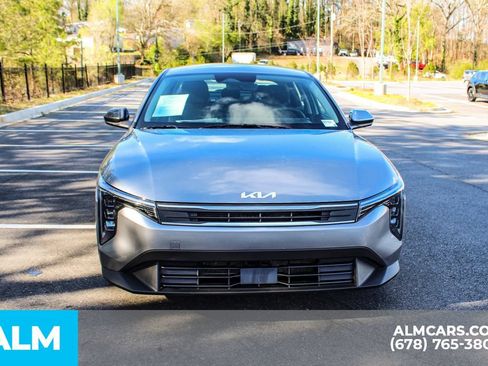 Used 2025 Kia K4 FWD image 10