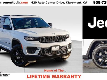 New 2025 Jeep Grand Cherokee Altitude