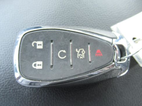 Used 2024 Chevrolet Malibu LS FWD image 27