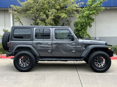 Used 2021 Jeep Wrangler Unlimited Sport image 3