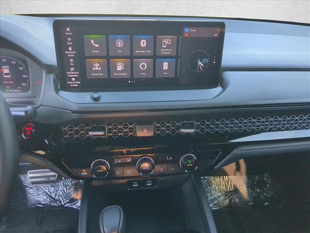 Used 2024 Honda Accord Sport image 14