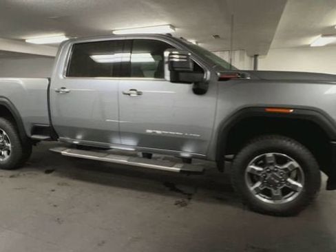New 2026 GMC Sierra 2500 SLT w/ SLT Premium Package AWD/4WD image 9
