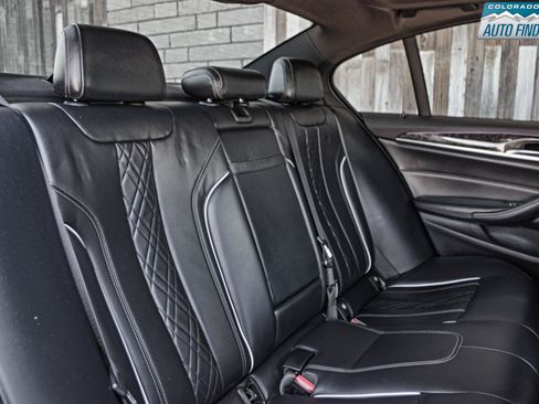 Used 2018 BMW M550i xDrive w/ Driving Assistance Package AWD/4WD image 23