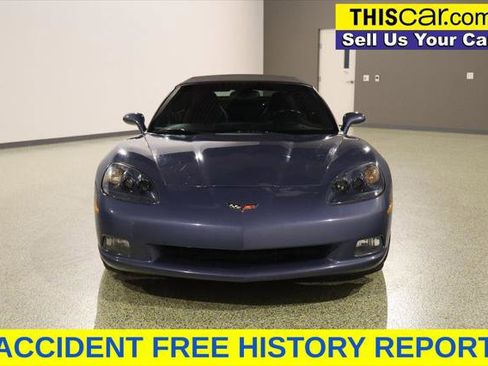 Used 2011 Chevrolet Corvette Convertible w/ 1LT RWD image 2