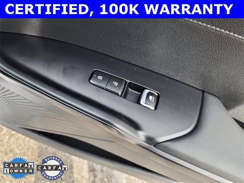 Used 2023 Kia K5 GT-Line image 17