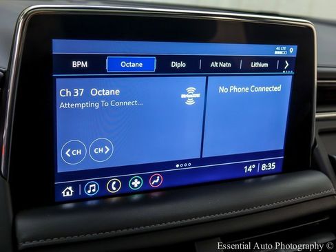 Used 2021 Chevrolet Tahoe LT w/ LT Signature Package image 15