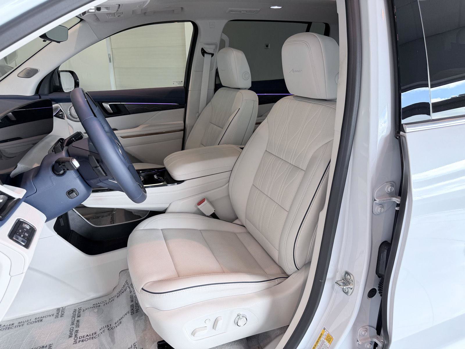 Used 2026 Buick Enclave Avenir w/ Super Cruise Package AWD/4WD image 40