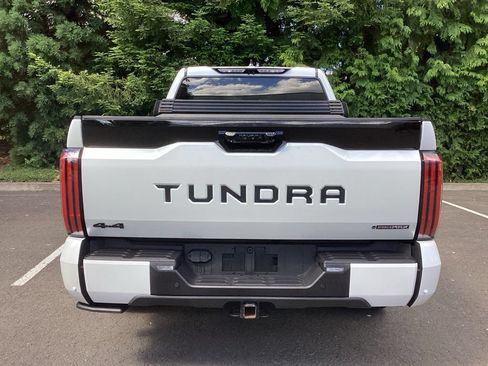 Certified 2025 Toyota Tundra Platinum AWD/4WD image 21