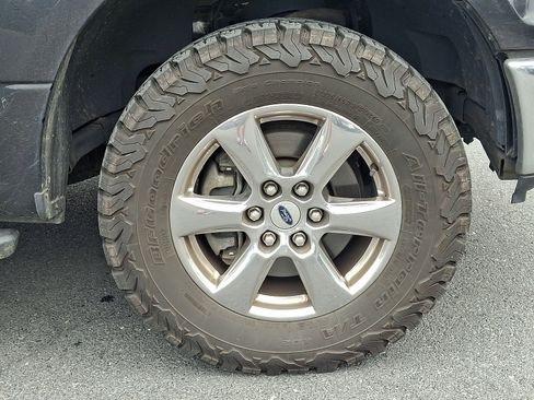 Used 2020 Ford F150 XLT w/ Equipment Group 302A Luxury AWD/4WD image 7