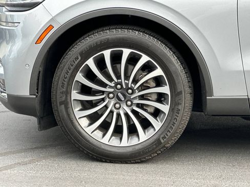 Certified 2023 Lincoln Aviator Reserve w/ Elements Package Plus RWD image 26