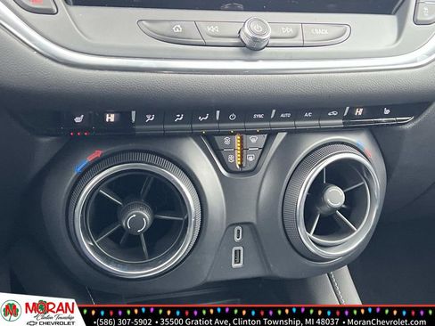 Certified 2024 Chevrolet Blazer LT w/ Convenience Package image 22