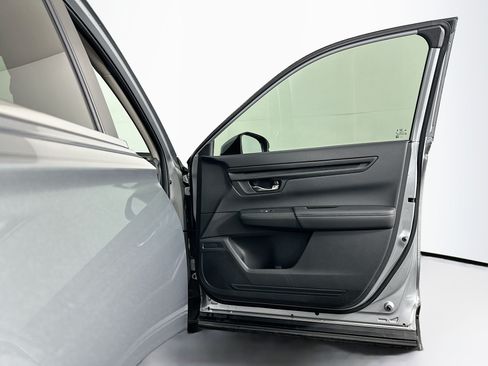 Used 2025 Honda CR-V EX image 32